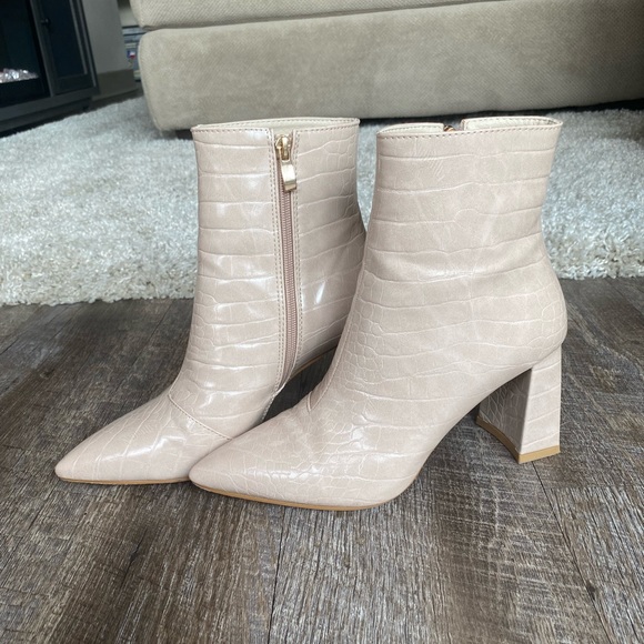 Billini Elke croc bootie size 7 - Picture 3 of 5